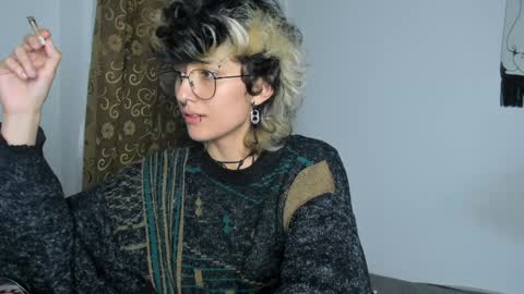 Otto 3 online show from December 4, 1:41 am