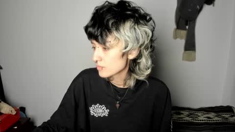 Otto 3 online show from March 5, 3:29 am