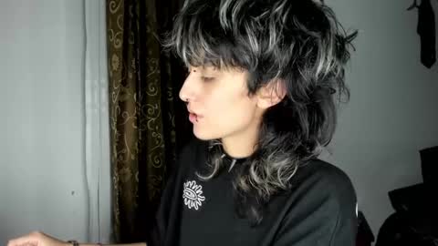 Otto 3 online show from September 10, 3:07 am