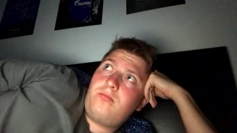 outflayd online show from April 7, 12:34 am