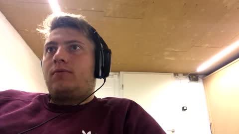 outflayd online show from October 21, 11:04 am