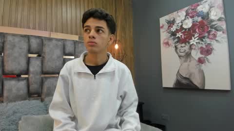 Owen Johnson online show from November 18, 11:57 am