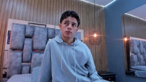 Owen Johnson online show from December 2, 11:41 am