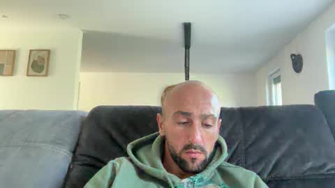 oxlade59 online show from October 6, 11:06 am