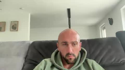 oxlade59 online show from October 7, 12:01 pm