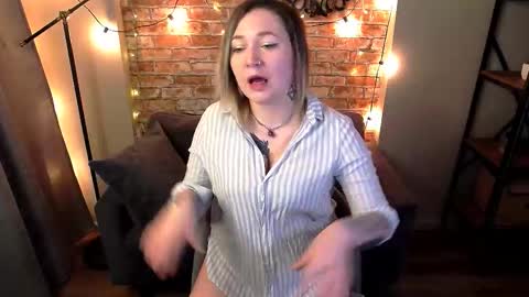 ozalin_green online show from October 7, 6:53 am