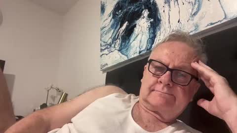 Snapshot of ozhairybearxxxx chatting on March 7, 11:07 am ozhairybearxxxx online show from March 7, 11:07 am