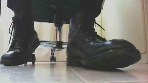 Pablo Meness online show from February 22, 12:29 pm