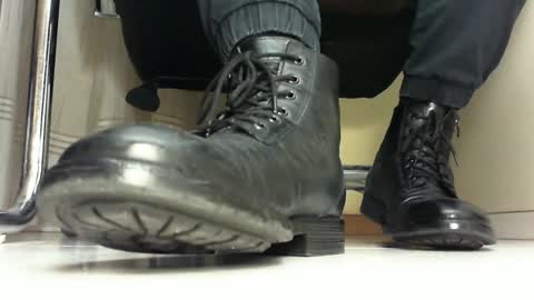 Pablo Meness online show from February 5, 8:57 pm