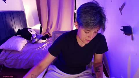 Fernanda online show from November 17, 1:30 am