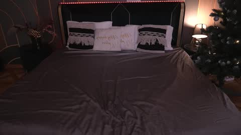 Paige online show from January 16, 6:55 am