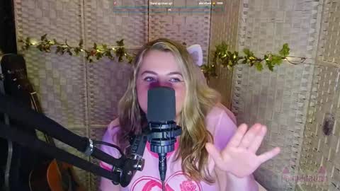 PaigeStation online show from February 13, 11:08 pm