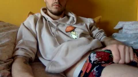 paintdude424 online show from December 16, 8:26 pm