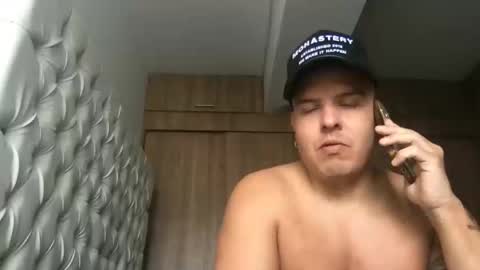 paisaexotico online show from October 27, 10:10 pm