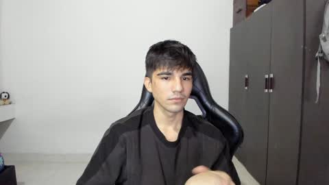 pakun_ online show from December 7, 12:25 am