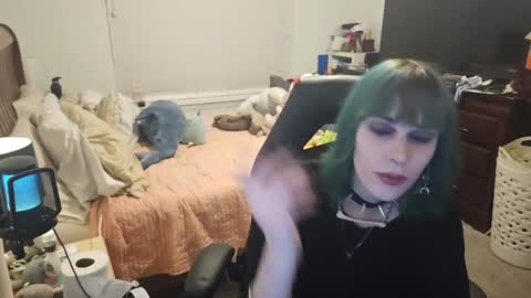 palaceofmalice online show from December 6, 1:46 am