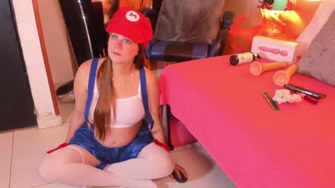 P A L M E R  online show from October 28, 2:18 pm