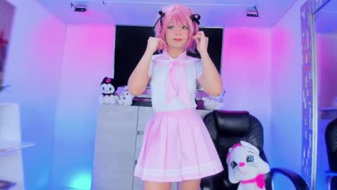 Palmer  online show from April 1, 9:23 pm