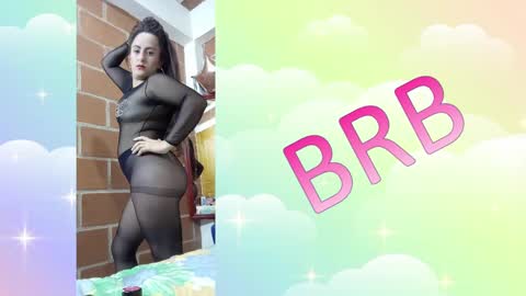 Snapshot of pamela_vasquez chatting on February 2, 7:35 pm diana online show from February 2, 7:35 pm