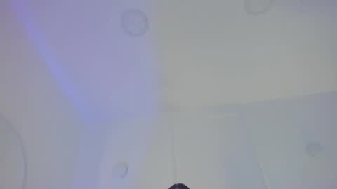 Manuela online show from December 4, 11:32 am