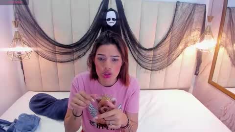 Pamela online show from October 23, 5:20 am