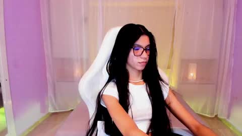  P A M  online show from October 1, 5:06 am