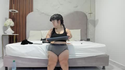 pamelabonnet_mml online show from February 20, 7:27 pm