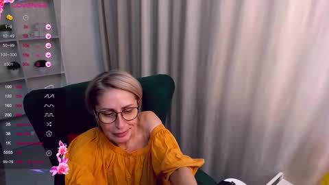 pamellamurphy online show from November 10, 7:22 am