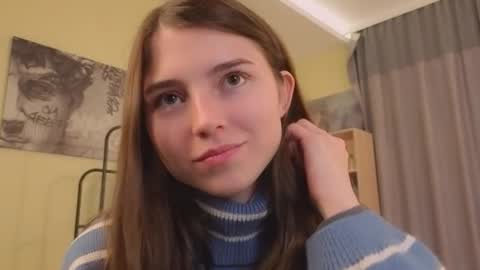 daniella online show from September 25, 9:00 pm