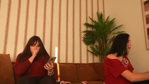 Pam online show from January 12, 4:47 pm