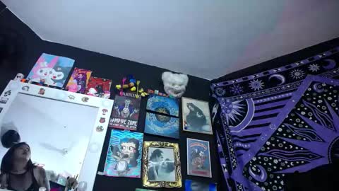       online show from November 26, 1:36 am