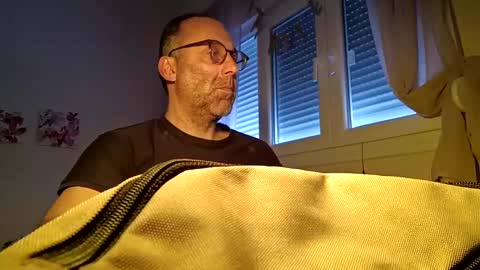 pansak1973 online show from February 23, 7:11 am