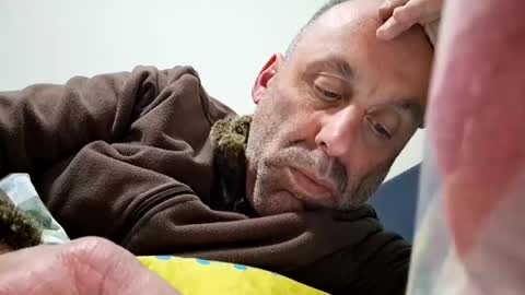 pansak1973 online show from February 11, 9:56 pm