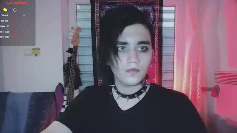 In bio online show from October 18, 1:48 pm