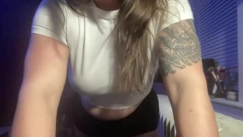 Pantiesofthefae online show from February 18, 12:05 am