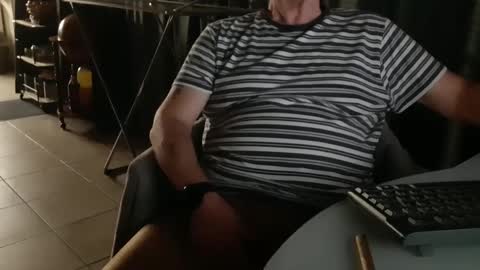 pantyrafke online show from January 4, 5:05 pm