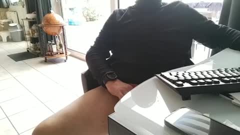 pantyrafke online show from September 29, 9:30 am