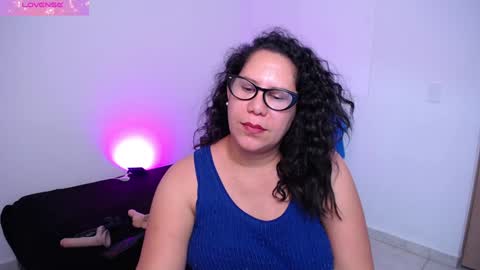 paola online show from January 26, 7:32 am