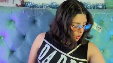 Paola Lyon online show from December 19, 7:09 pm