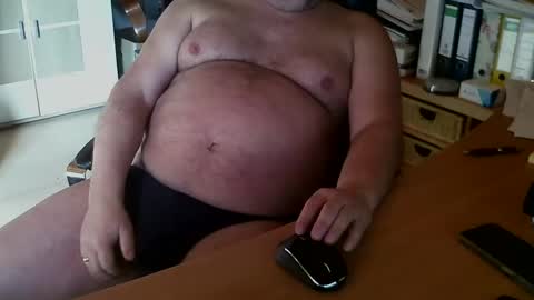 Snapshot of papa309348689 chatting on February 9, 12:52 pm papa309348689 online show from February 9, 12:52 pm