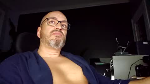 Papi online show from January 14, 3:01 am