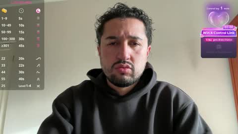 paprika_555 online show from April 20, 5:54 am