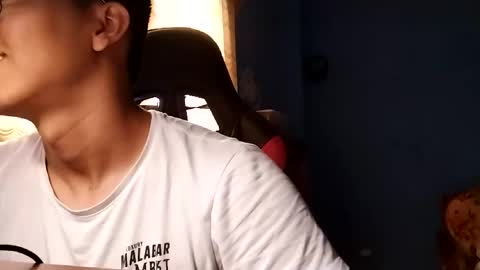 papuh2007 online show from March 10, 3:27 pm