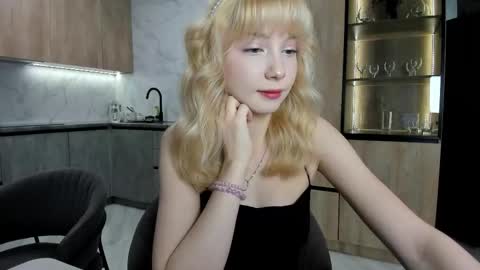 Melena online show from November 8, 9:12 am