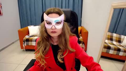 Louise online show from September 15, 8:38 am