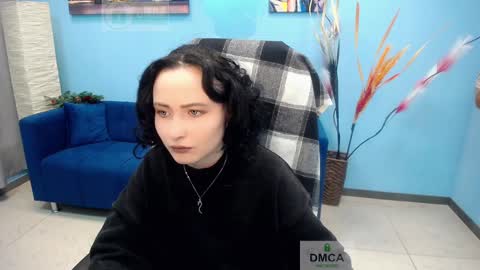 Louise online show from January 25, 8:10 am