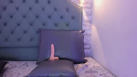 Taylor  online show from October 23, 10:21 pm