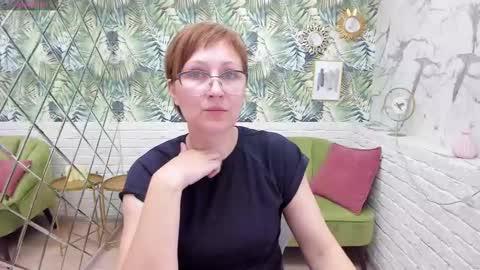 Snapshot of paris_cherry chatting on January 29, 8:35 pm Paris online show from January 29, 8:35 pm