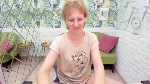 Paris online show from November 5, 8:44 pm