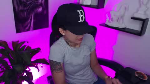 Paris D angelo online show from February 27, 4:13 am